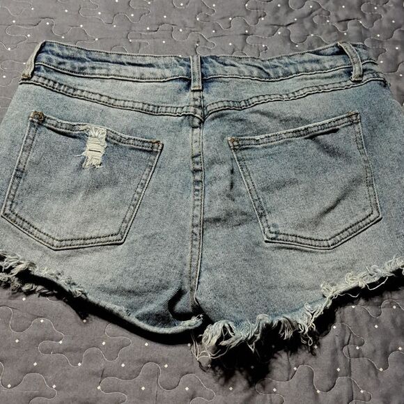 Angel Kiss jean rose shorts size 11 - Picture 4 of 5